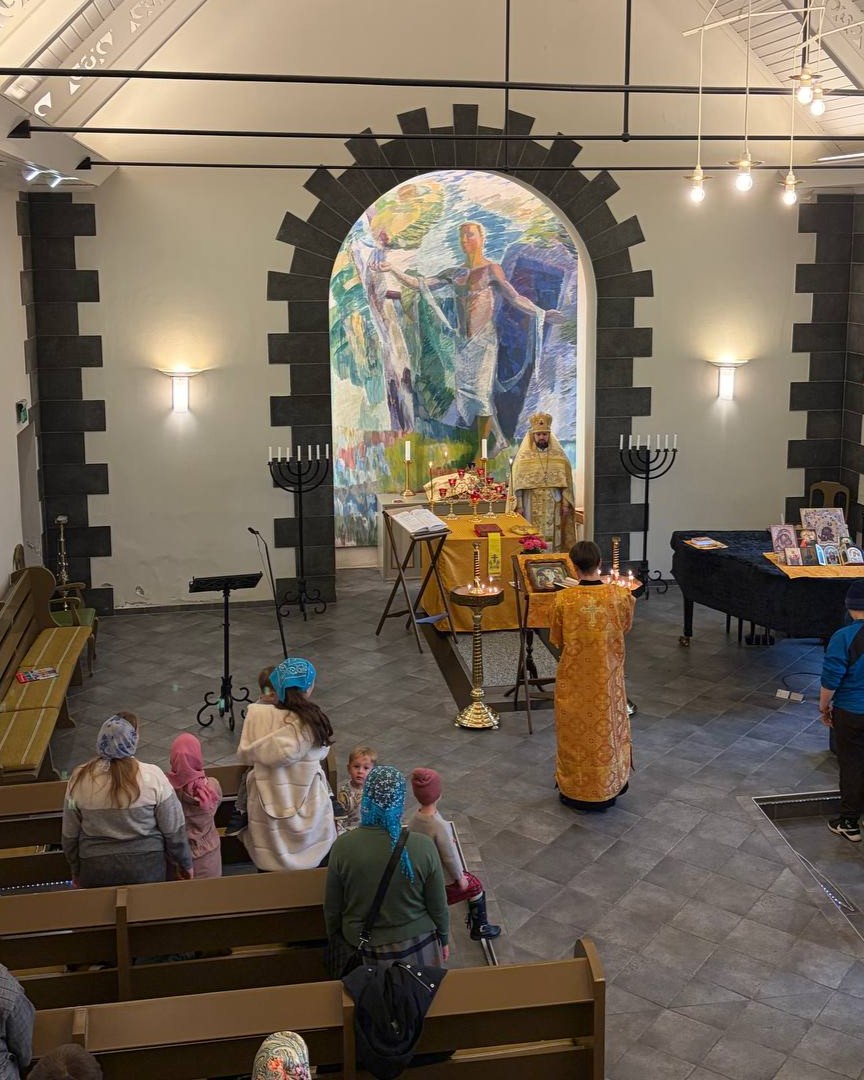 Med Guds hjelp ble liturgien feiret! - 2