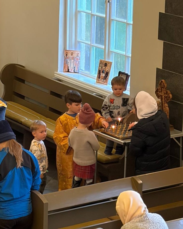 Med Guds hjelp ble liturgien feiret! - 4